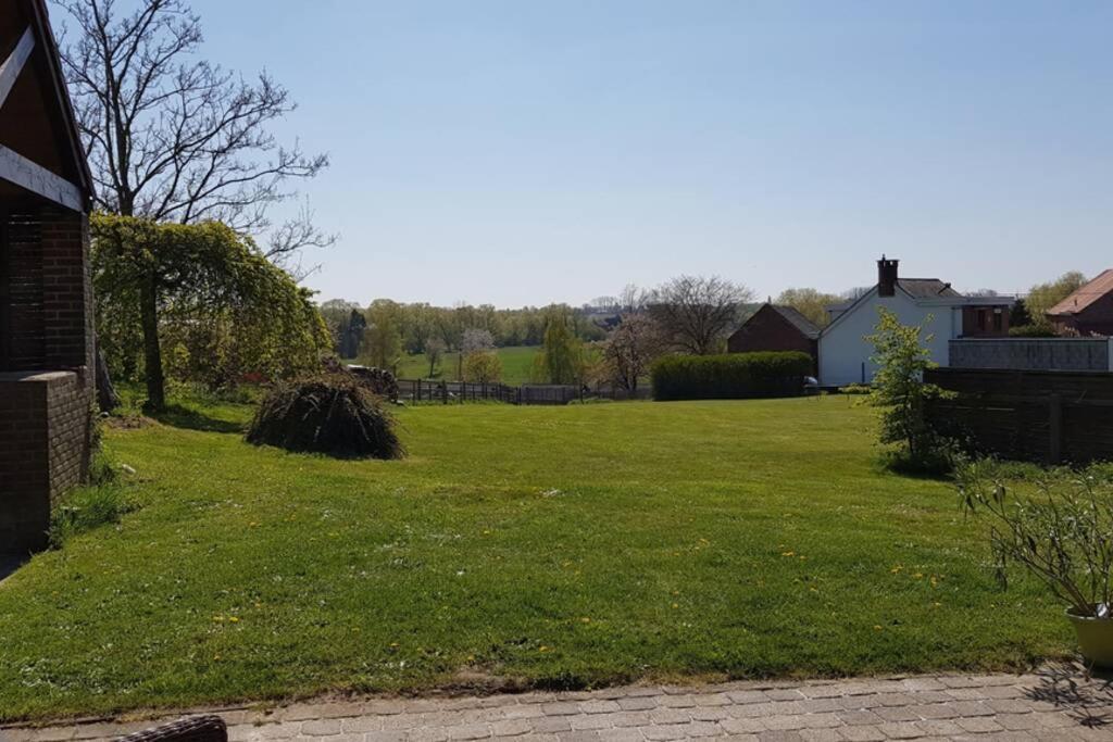 Appartement Isole, 1 Chambre Avec Terrasse Privee Ramillies Bagian luar foto